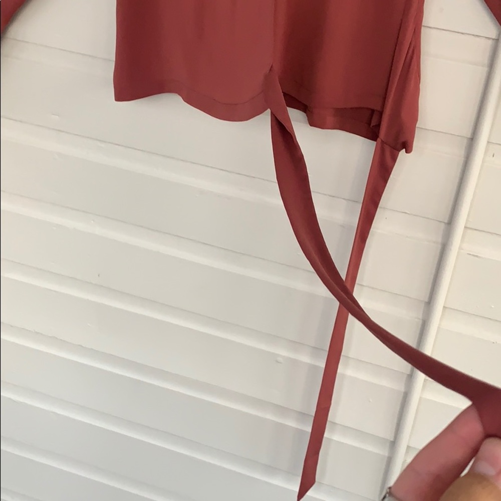 Flowy wrap top - Picture 3 of 4